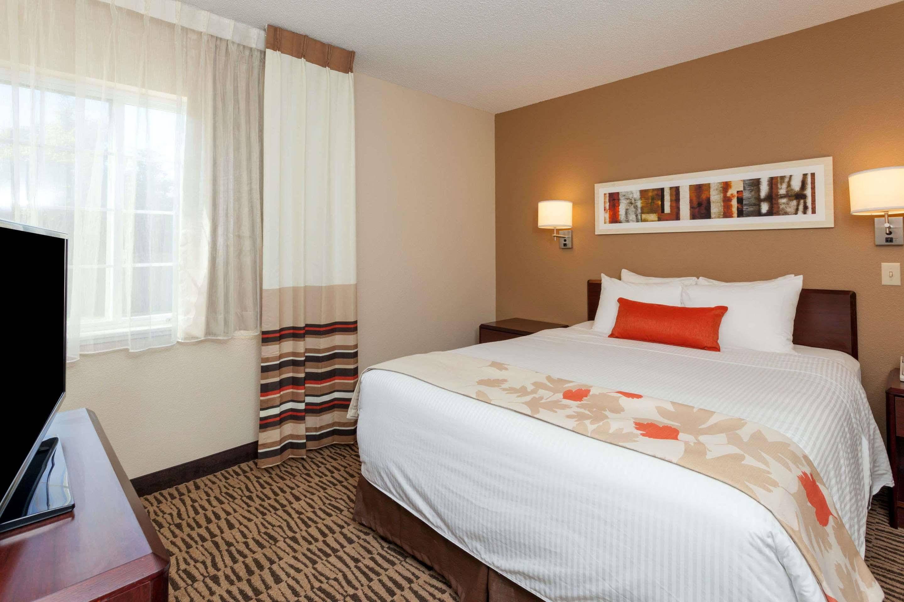 Mainstay Suites Detroit Farmington Hills Exterior foto